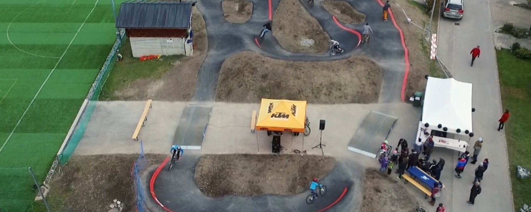 Der Pumptrack aus der Vogelperspektive