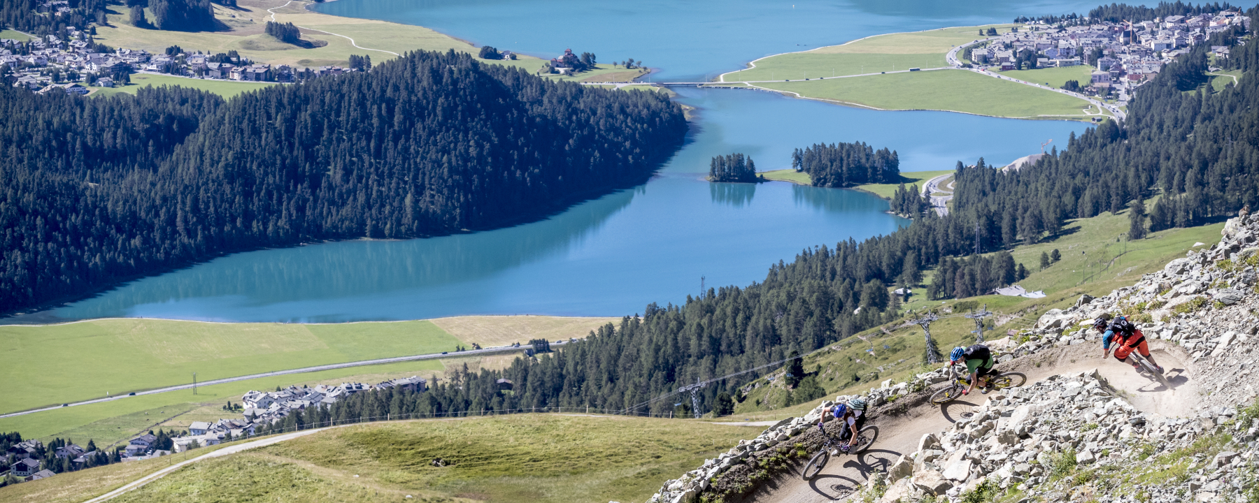WM Flow Trail mit Blick auf den Champfèrer- und Silvaplanersee