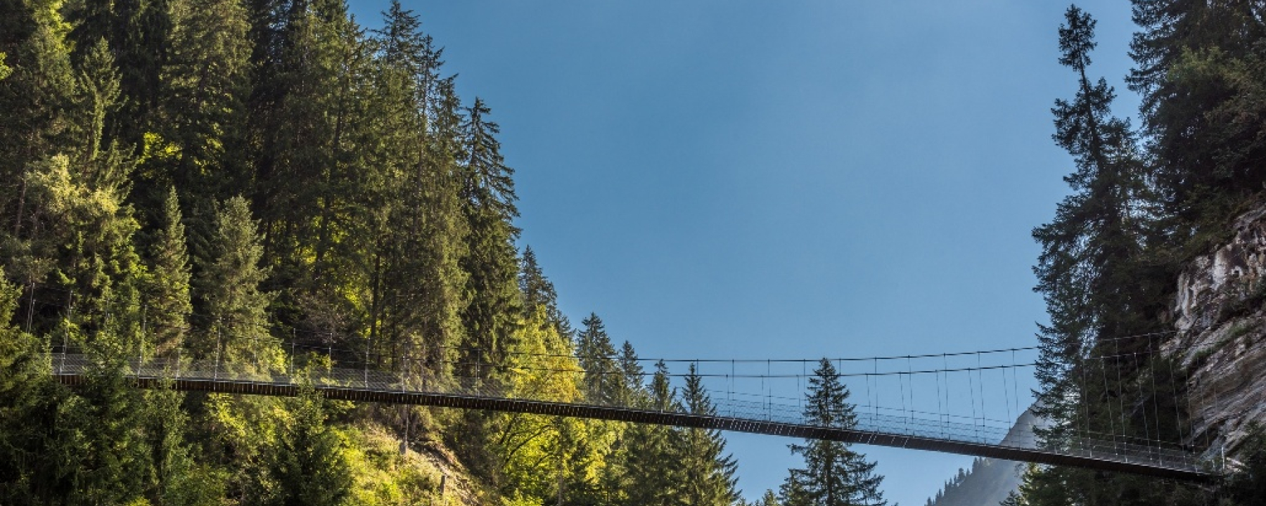 Hängebrücke bei Silgin