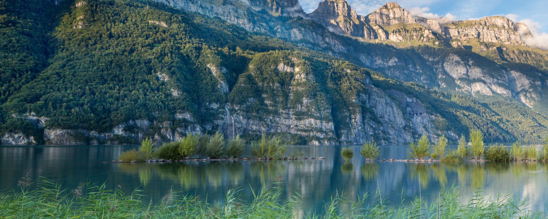 Der Walensee und die imposanten Churfirsten