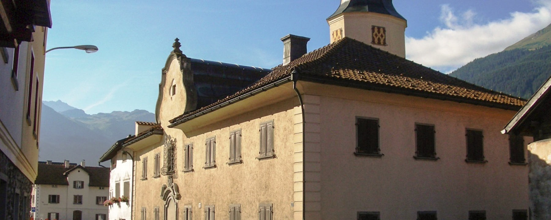 Turmhaus Peterelli