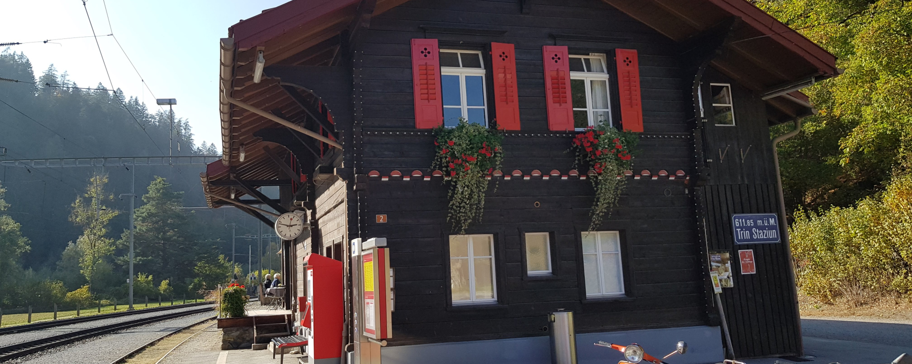 Bahnhof Trin Staziun