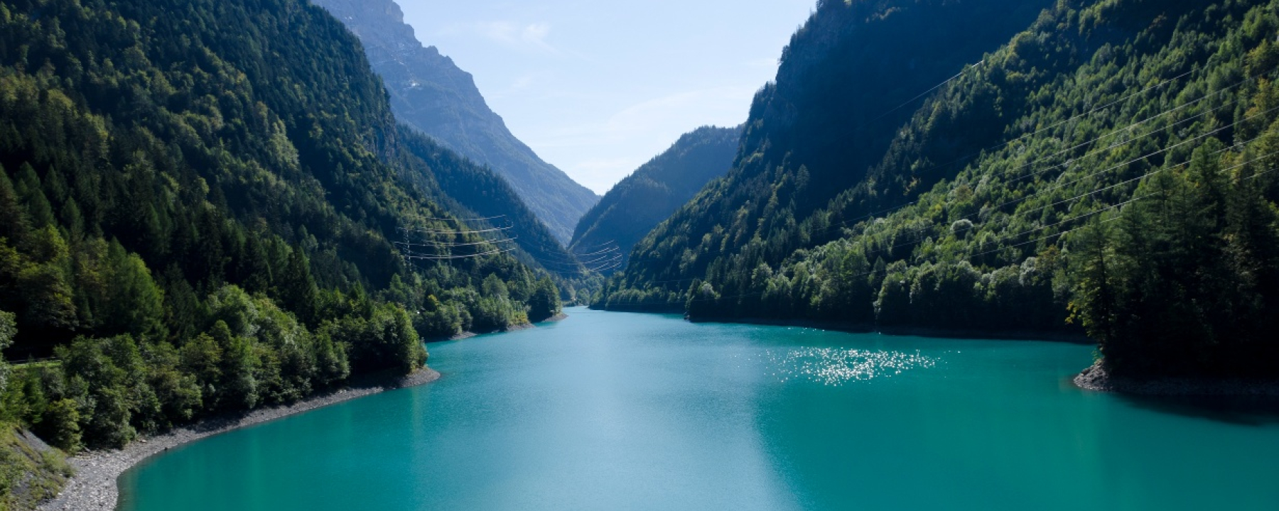 Mapragg Stausee mit Blick Richtung Calanda