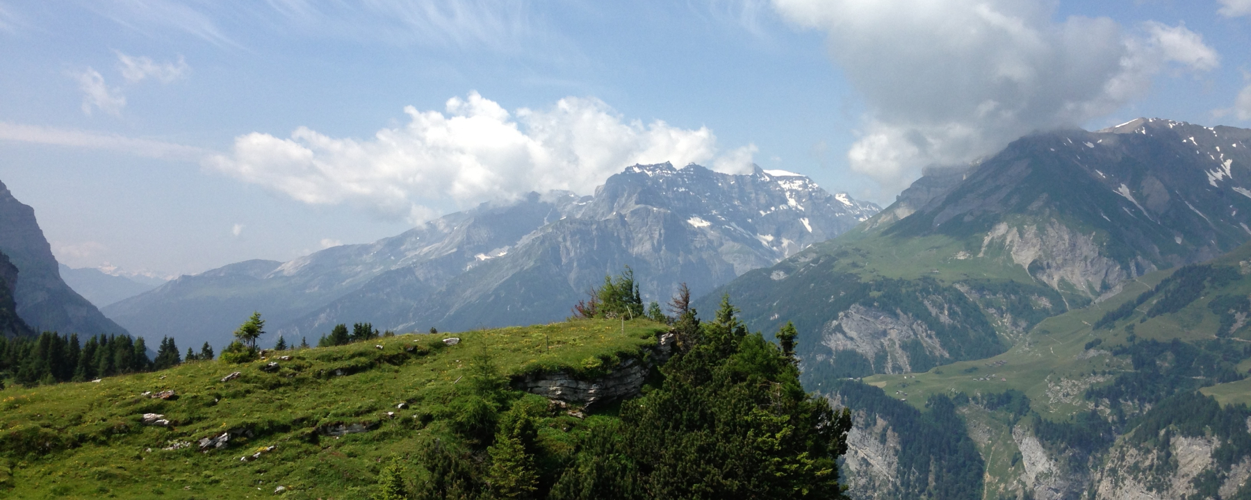 Blick auf die Berglandschaft