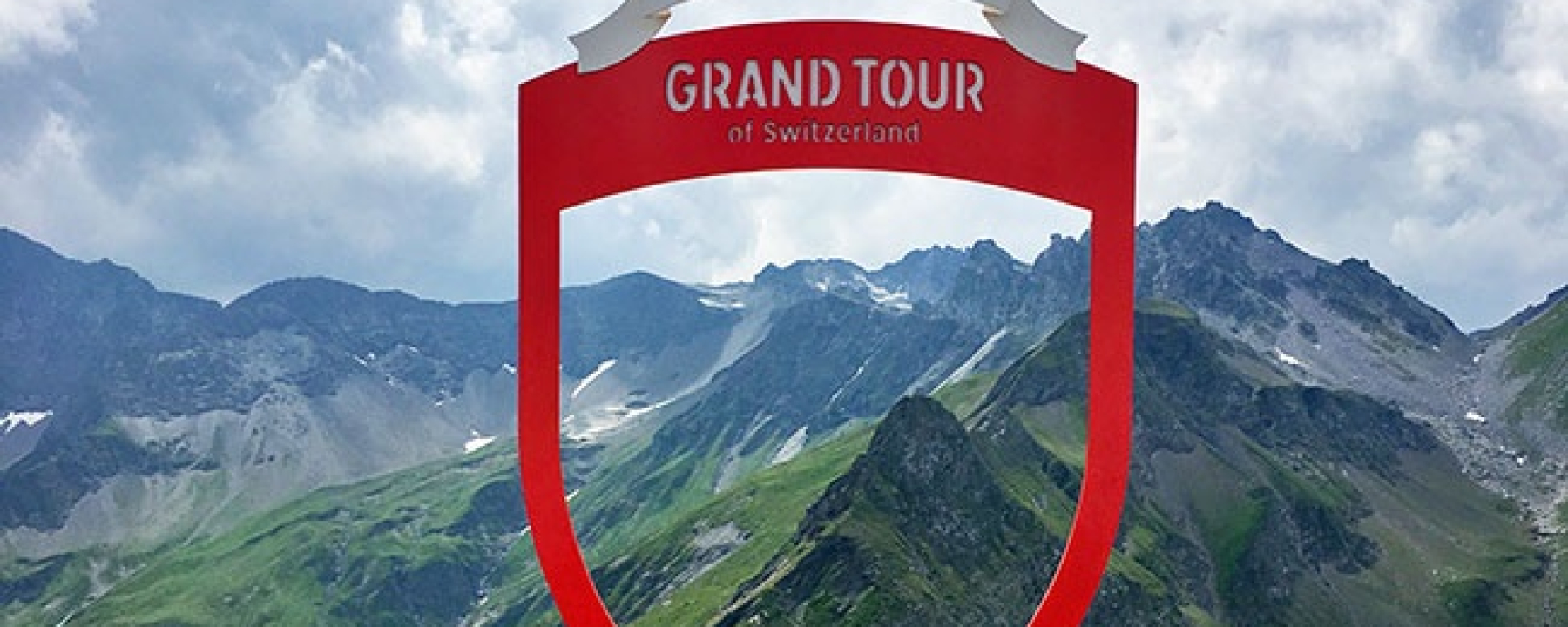 Fotospotstelle der Grand Tour of Switzerland mit Blick auf den Gipfel des Pizol