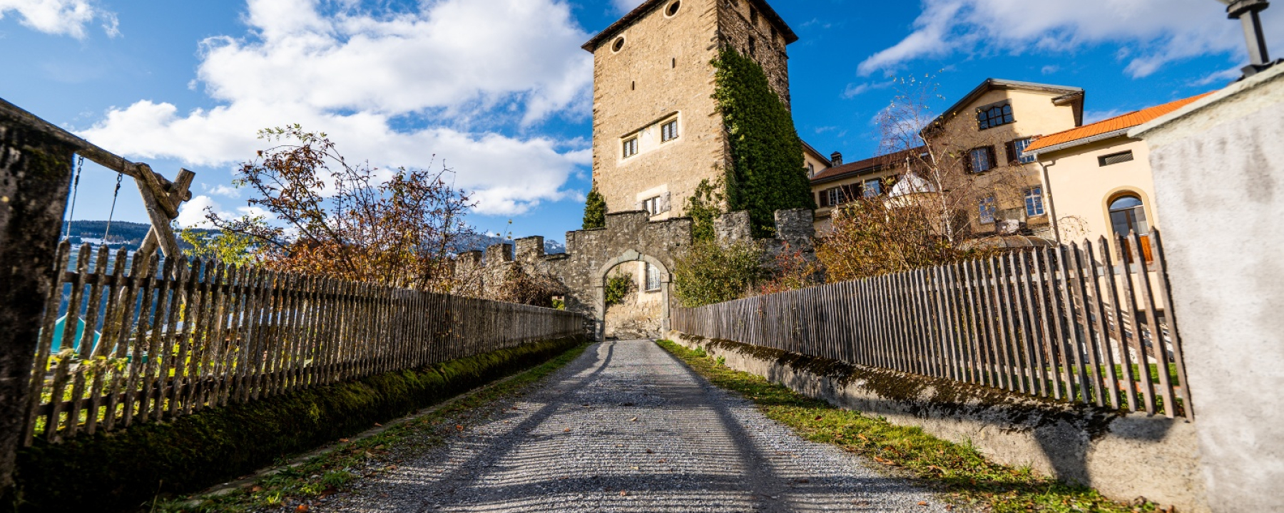Schloss Rietberg im Herbst