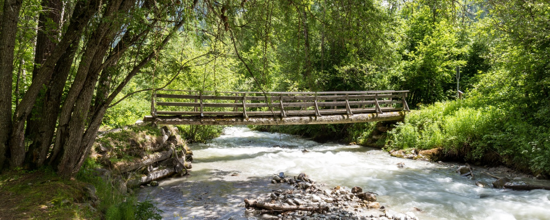 A la riva dal Rom