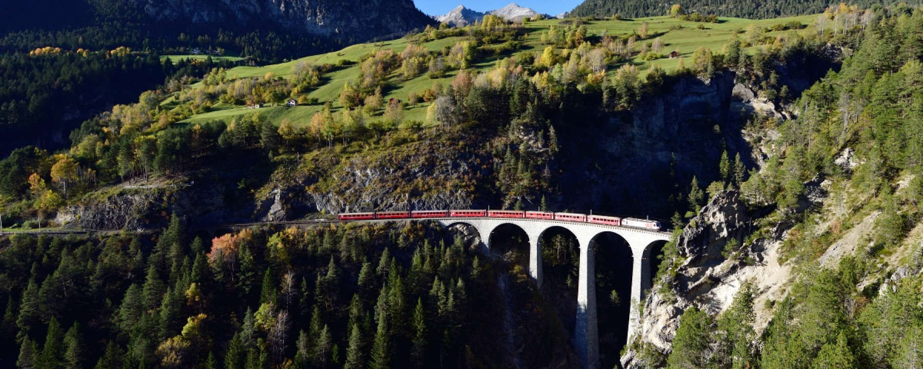 Landwasserviadukt: Blick von Filisur Richtung Alvaneu Dorf