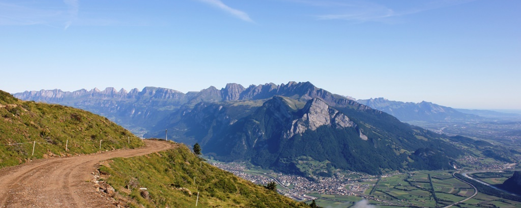 Unterwegs auf gut ausgebauten Forststrassen