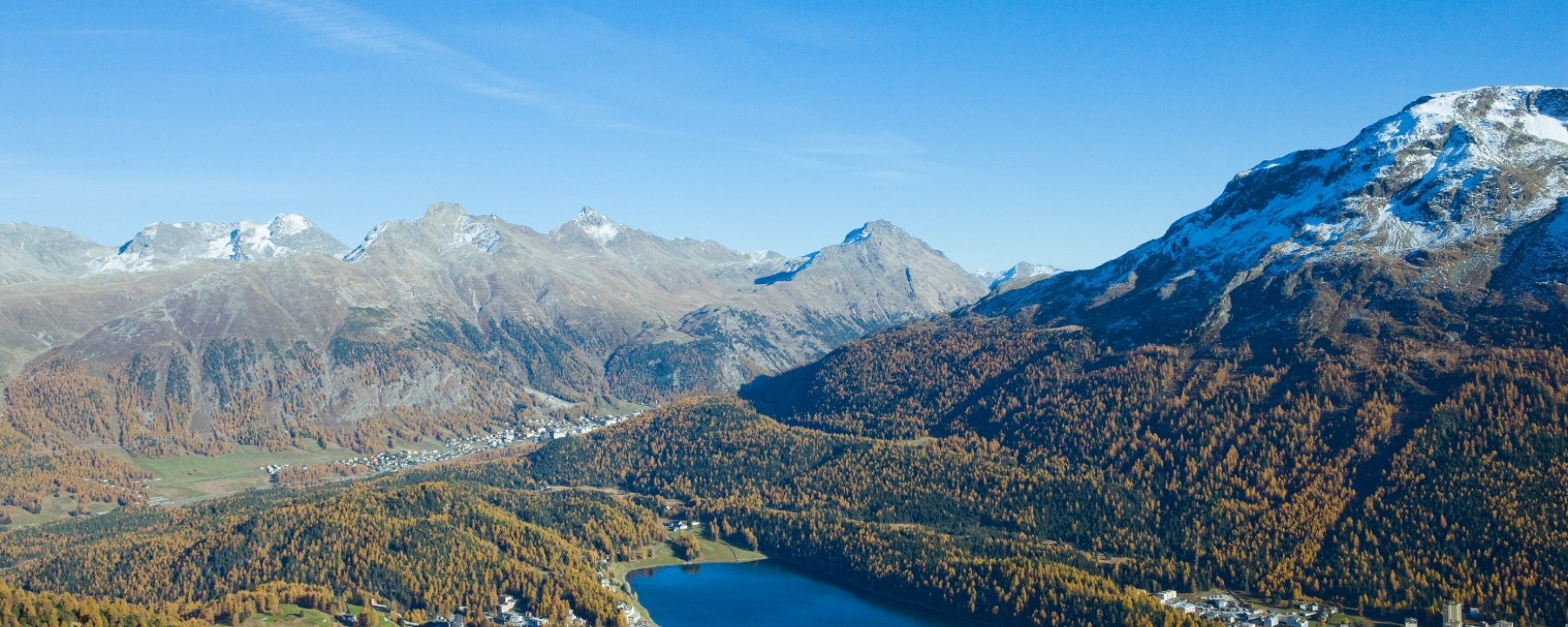 Sicht hinunter auf St. Moritz