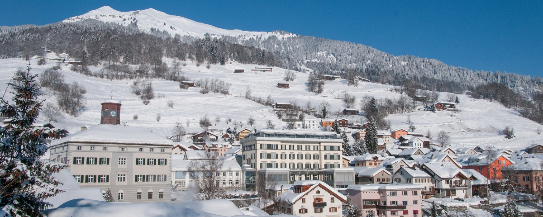 Seewis mit Blick Richtung Vilan