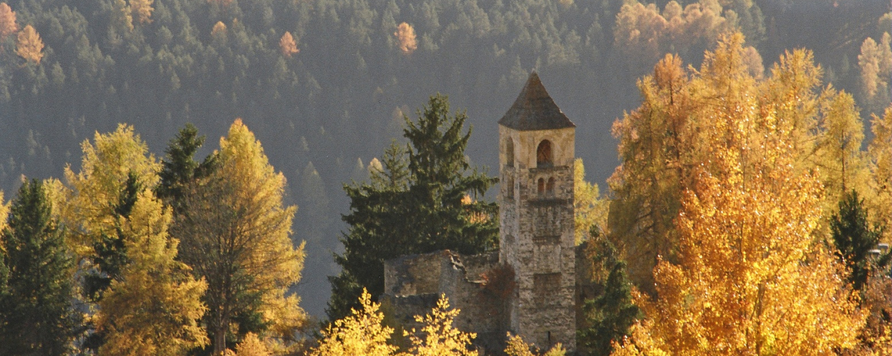 Kirchenruine San Peder