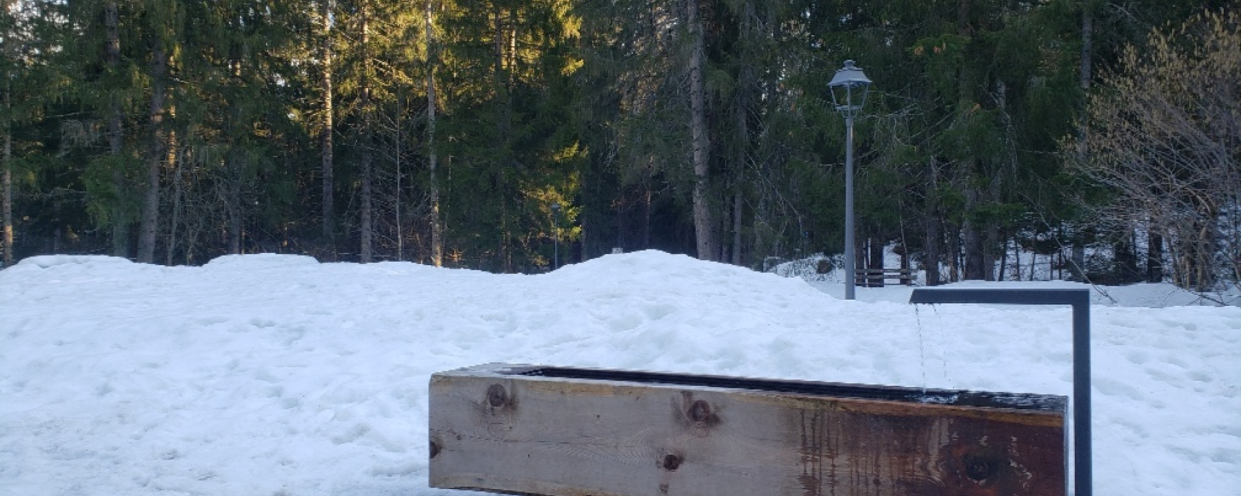 Spielplatz Flims Waldhaus Wasserbrunnen