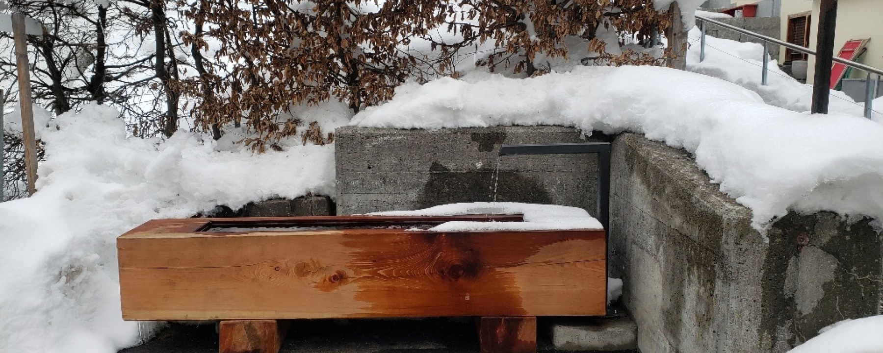 Wasserbrunnen Via Gir Flims Dorf