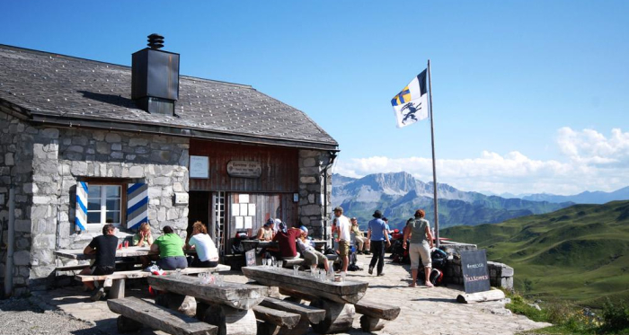 Rast in der Carschinahütte, Partnun, St. Antönien
