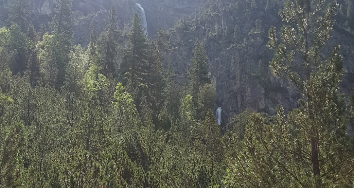 Die Alteinwasserfälle aus der Ferne Die Alteinwasserfälle aus der Ferne
