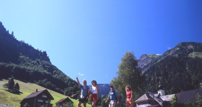 Auf Erkundung in Weisstannen