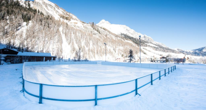 Eisfeld Splügen