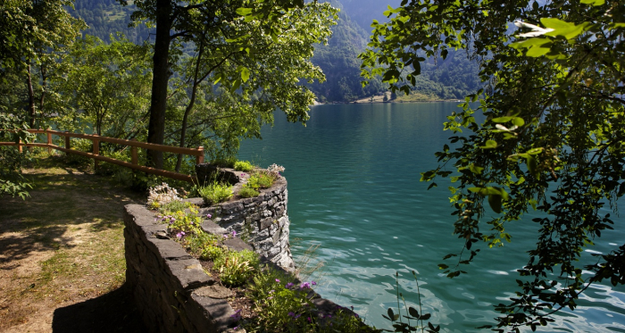 Lago di Poschiavo