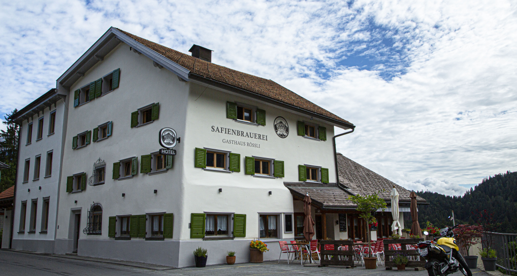 E-Bike Ladestation, Gasthaus Brauerei Rössli Versam (nsp_img_a5e7f42) E-Bike Ladestation, Gasthaus Brauerei Rössli Versam (nsp_img_a5e7f42)