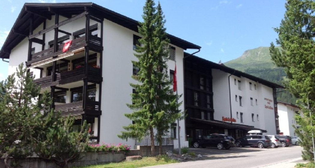 Aussenansicht Sommer