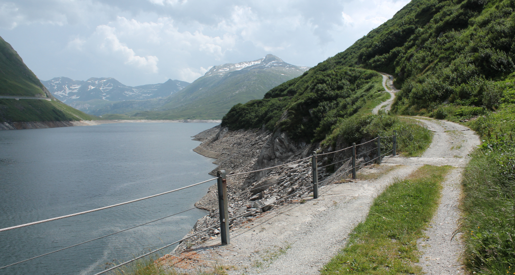 Am Stausee Santa Maria entlang Am Stausee Santa Maria entlang