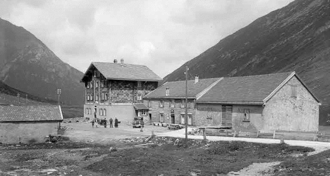 Das alte Hospiz musste der Staumauer weichen Das alte Hospiz musste der Staumauer weichen
