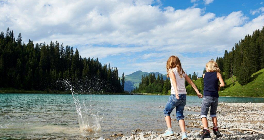 Kinder am Stausee Kinder am Stausee