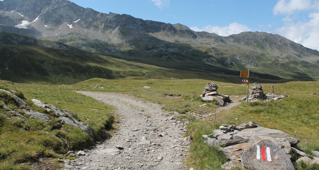 Hinunter in die Val Piora Hinunter in die Val Piora