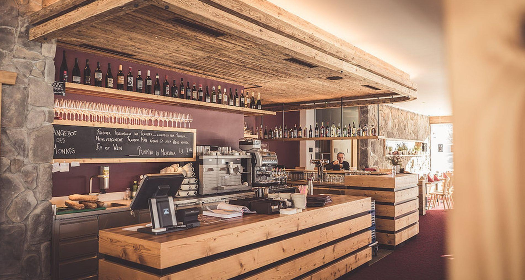 Bar Bar