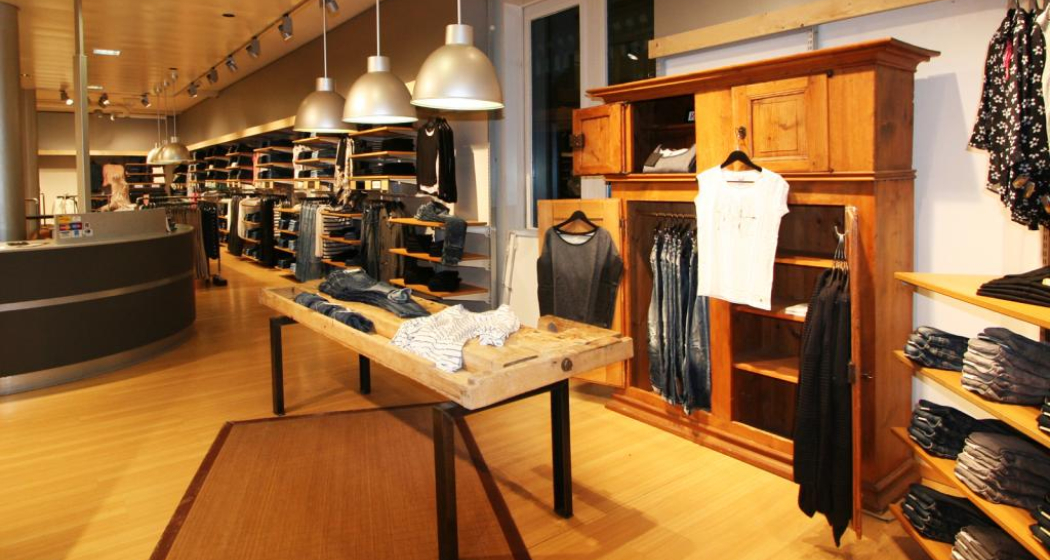 DENIM & MORE DENIM & MORE