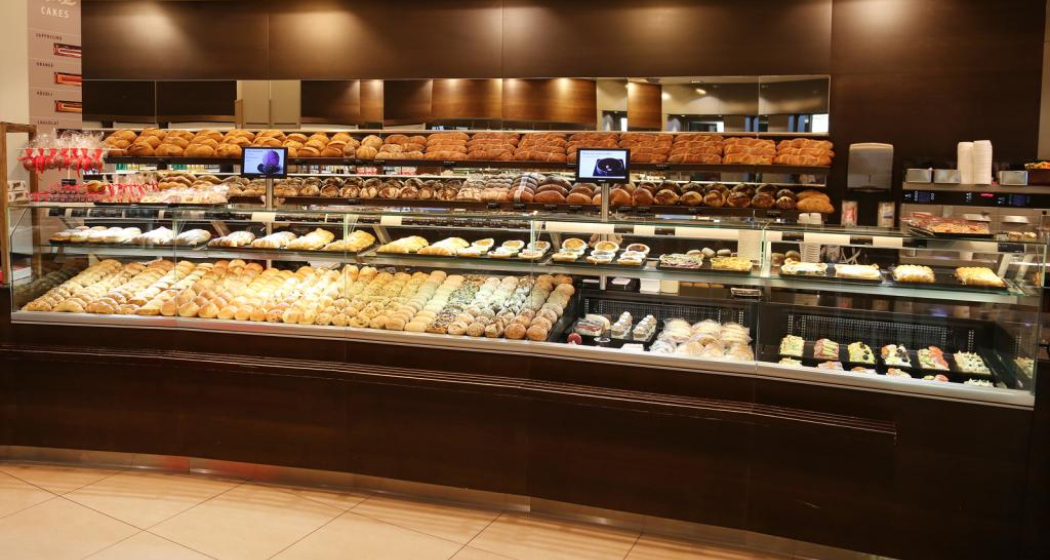 Merz im Bahnhof Chur