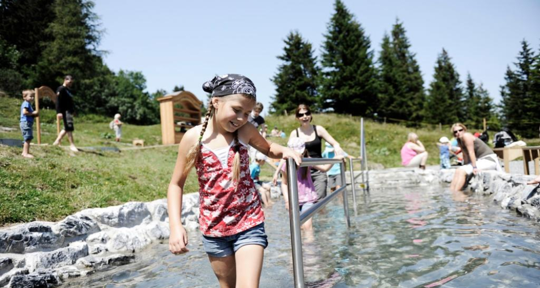 Kinder-Kneippanlage auf dem Heidipfad Kinder-Kneippanlage auf dem Heidipfad