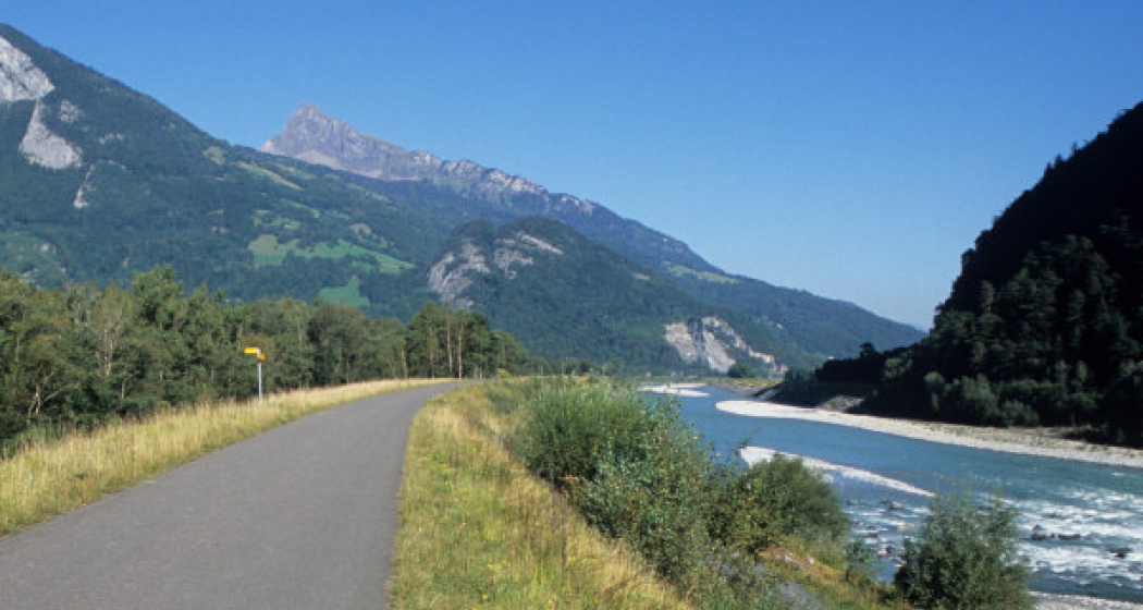 Rheindamm bei Sargans Rheindamm bei Sargans