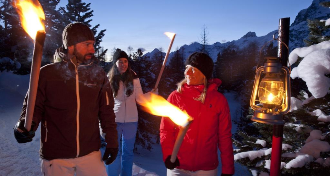 Winterwandern zur Alp Prasüra Winterwandern zur Alp Prasüra