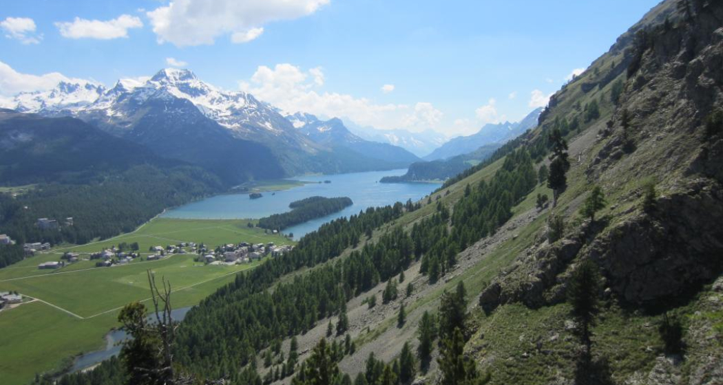 Aussicht auf dem Weg zum Lej da la Tscheppa Aussicht auf dem Weg zum Lej da la Tscheppa