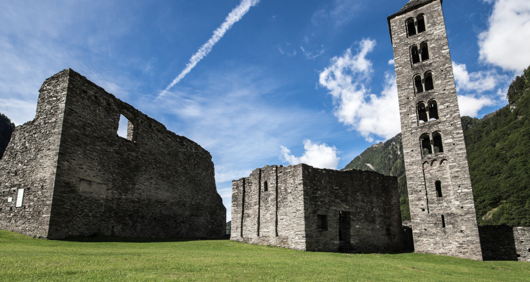 Mesocco – Ruina Castello – Soazza (oua_23541112_image) Mesocco – Ruina Castello – Soazza (oua_23541112_image)