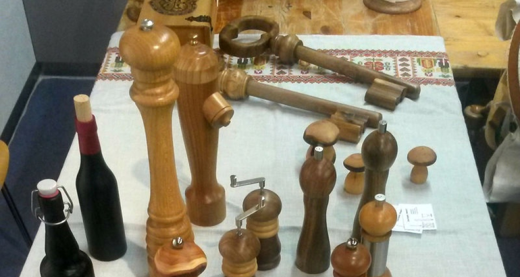 Mösch Drechslerei, Obersaxen