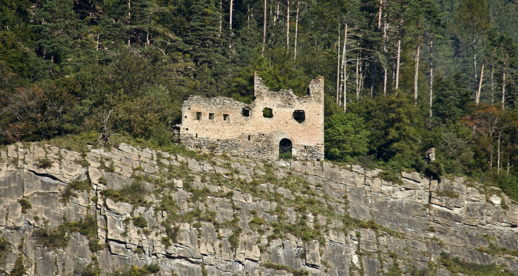 Burg Lichtenstein - auch Katzenburg genannt Burg Lichtenstein - auch Katzenburg genannt