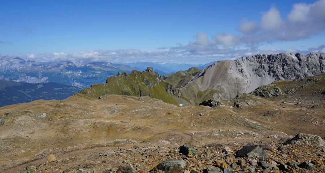 Totälpli mit Blick auf das Parpaner Weisshorn Totälpli mit Blick auf das Parpaner Weisshorn