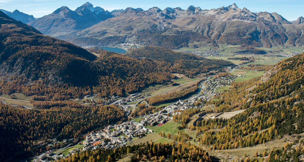 Aussicht auf das herbstliche Pontresina Aussicht auf das herbstliche Pontresina