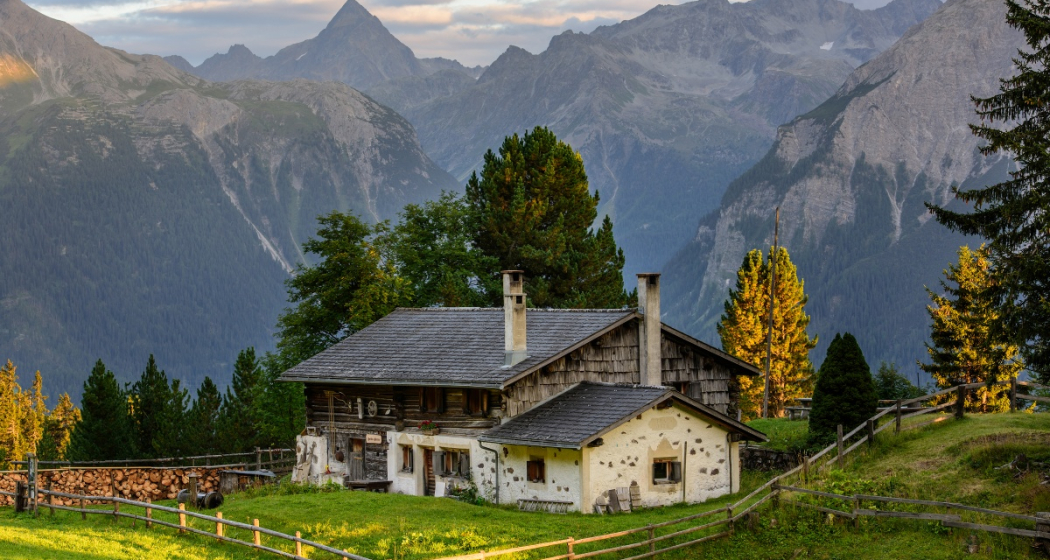 Heidihütte, Falein Heidihütte, Falein
