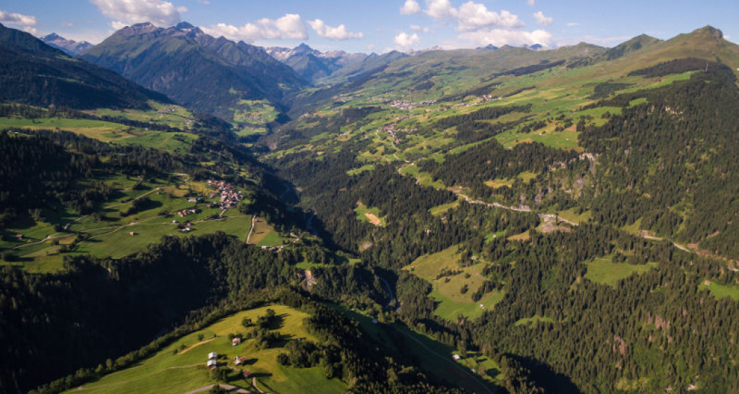 Via Glion Etappe 6: Pitasch - Riein (oua_27865242_image) Via Glion Etappe 6: Pitasch - Riein (oua_27865242_image)