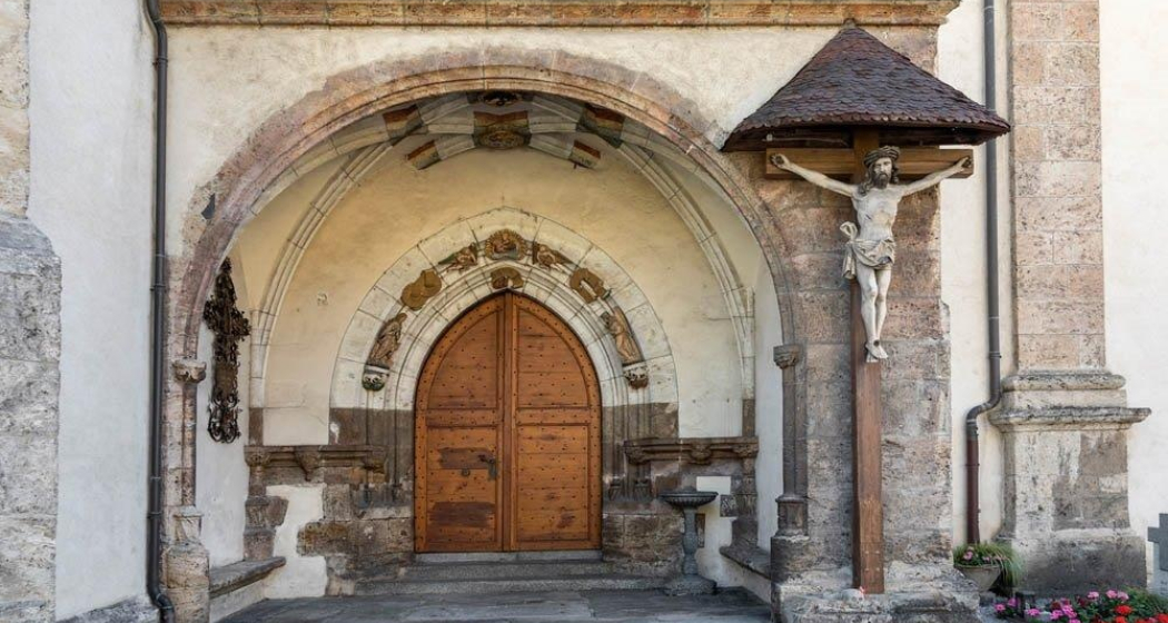 Brig/Gils: Wallfahrtskirche - Goldene Pforte Brig/Gils: Wallfahrtskirche - Goldene Pforte