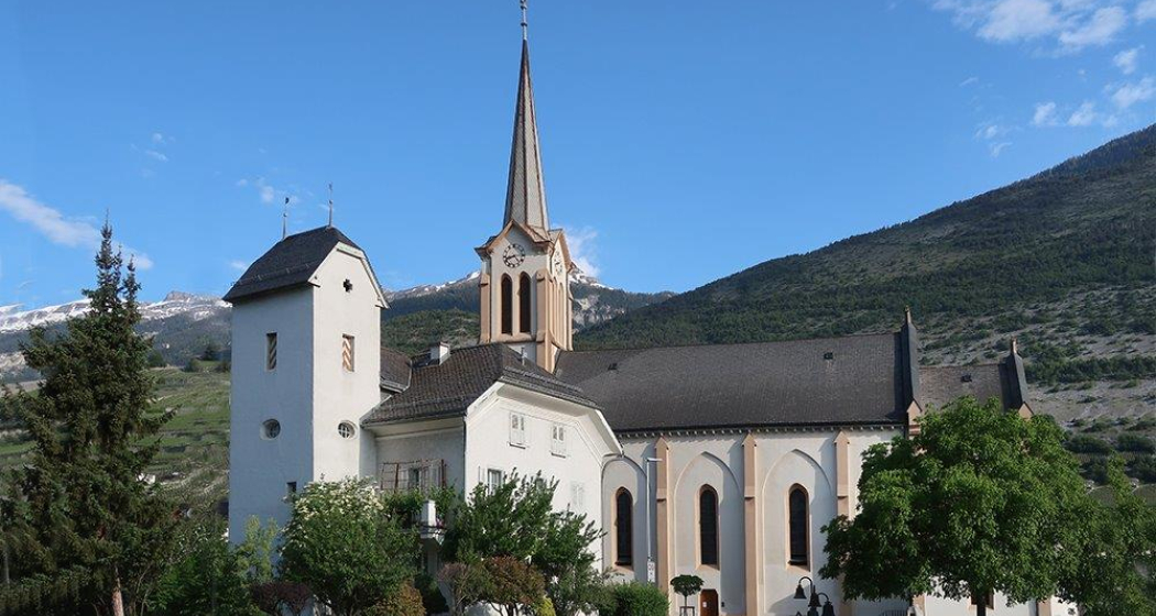 Salgesch: Johanniter-Hospiz und Johannes-Kirche Salgesch: Johanniter-Hospiz und Johannes-Kirche