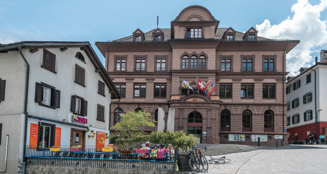 Ilanz, die erste Stadt am Rhein Ilanz, die erste Stadt am Rhein