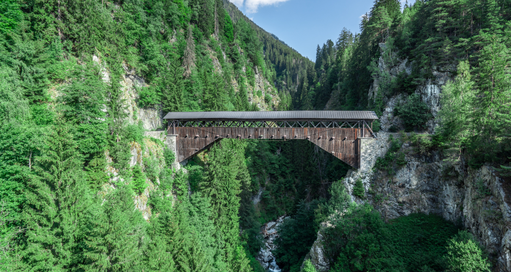 Holzbrücke in der Surselva Holzbrücke in der Surselva