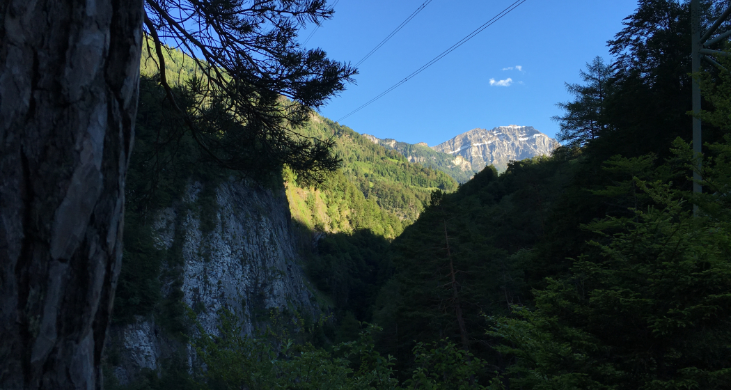 Calandaschau über der Taminaschlucht Calandaschau über der Taminaschlucht