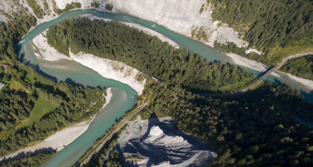 Sommer Rheinschlucht mit der Drohne Sommer Rheinschlucht mit der Drohne