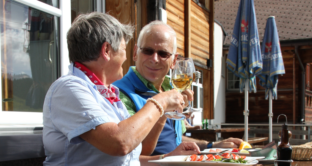 Start mit der Vorspeise im Restaurant Molseralp Start mit der Vorspeise im Restaurant Molseralp
